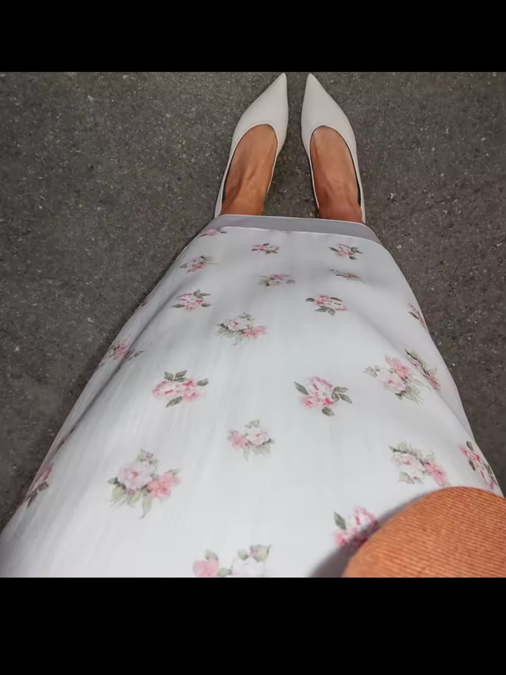 White Floral Midi Skirt - Picture 3 of 5